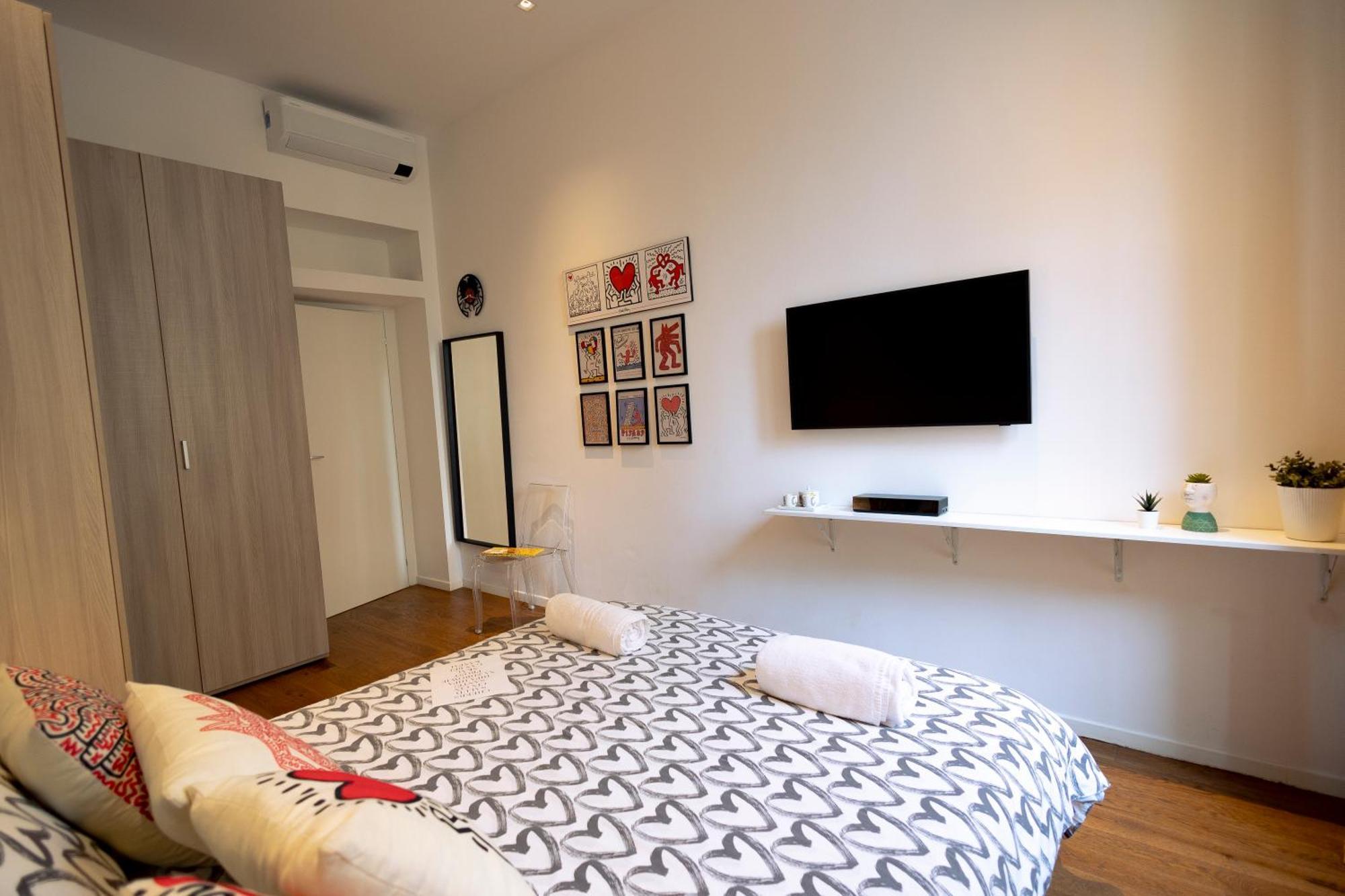 The Keith Haring Room - Private Bedroom Milano Dış mekan fotoğraf